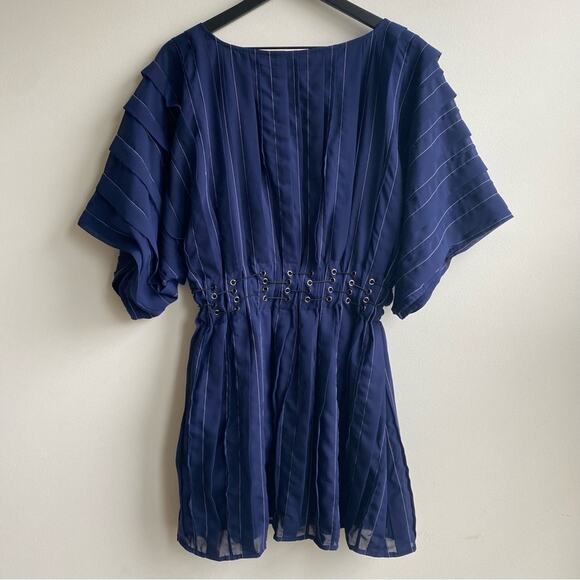 Tularosa Sienna Pleated Fit and Flare Mini Dress Size Medium - Picture 9 of 9